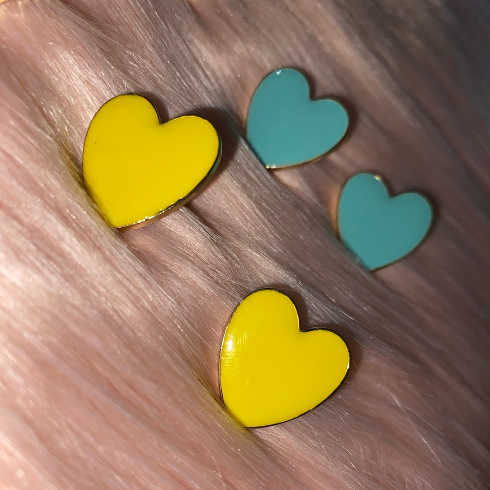 Heart earrings ❣️